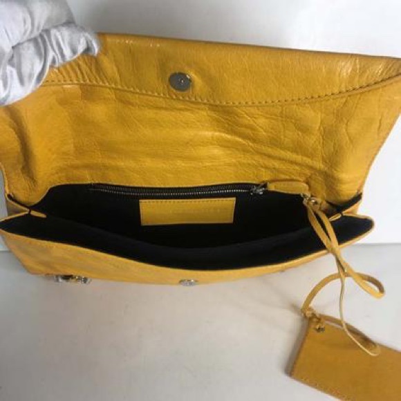 Balenciaga Envelope Yellow Leather Large Clutch - Picture 3 of 6